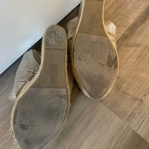 Kenneth Cole wedges. Size 7. - Picture 4 of 4